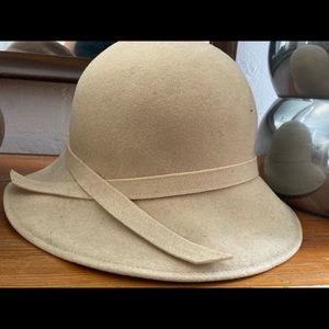 Vintage Wool Cloche Hat 1930s/1940s
